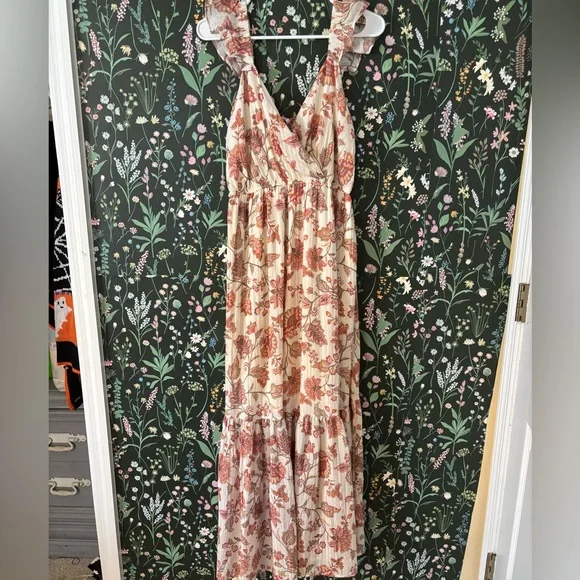 Torrid spring Floral Maxi ruffle sleeve surplice Dress NWT - Picture 3 of 4